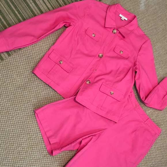 Appleseed's Petites Jackets & Blazers - Walking Short Set